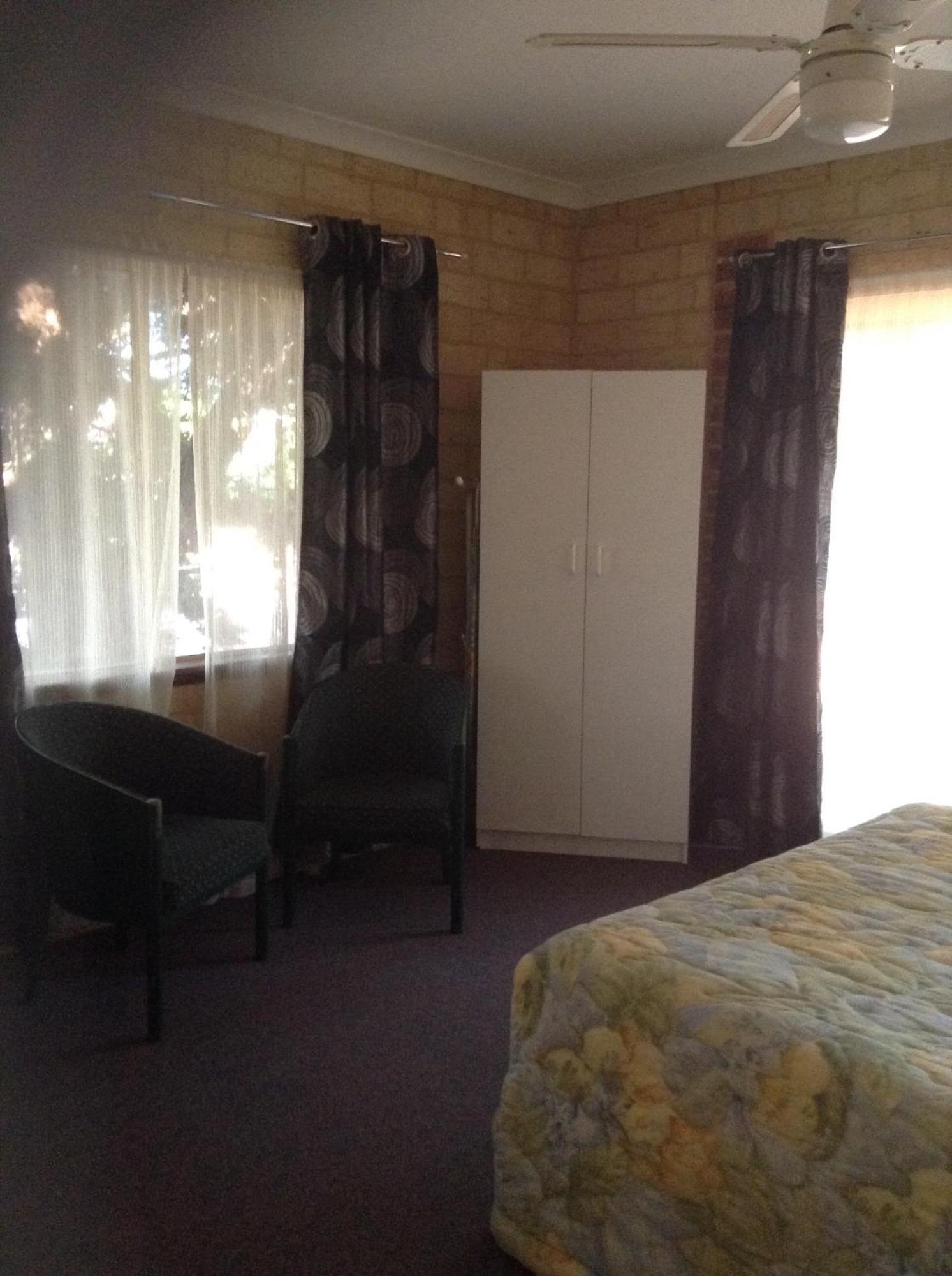 York'S Boutique Motel Стая снимка