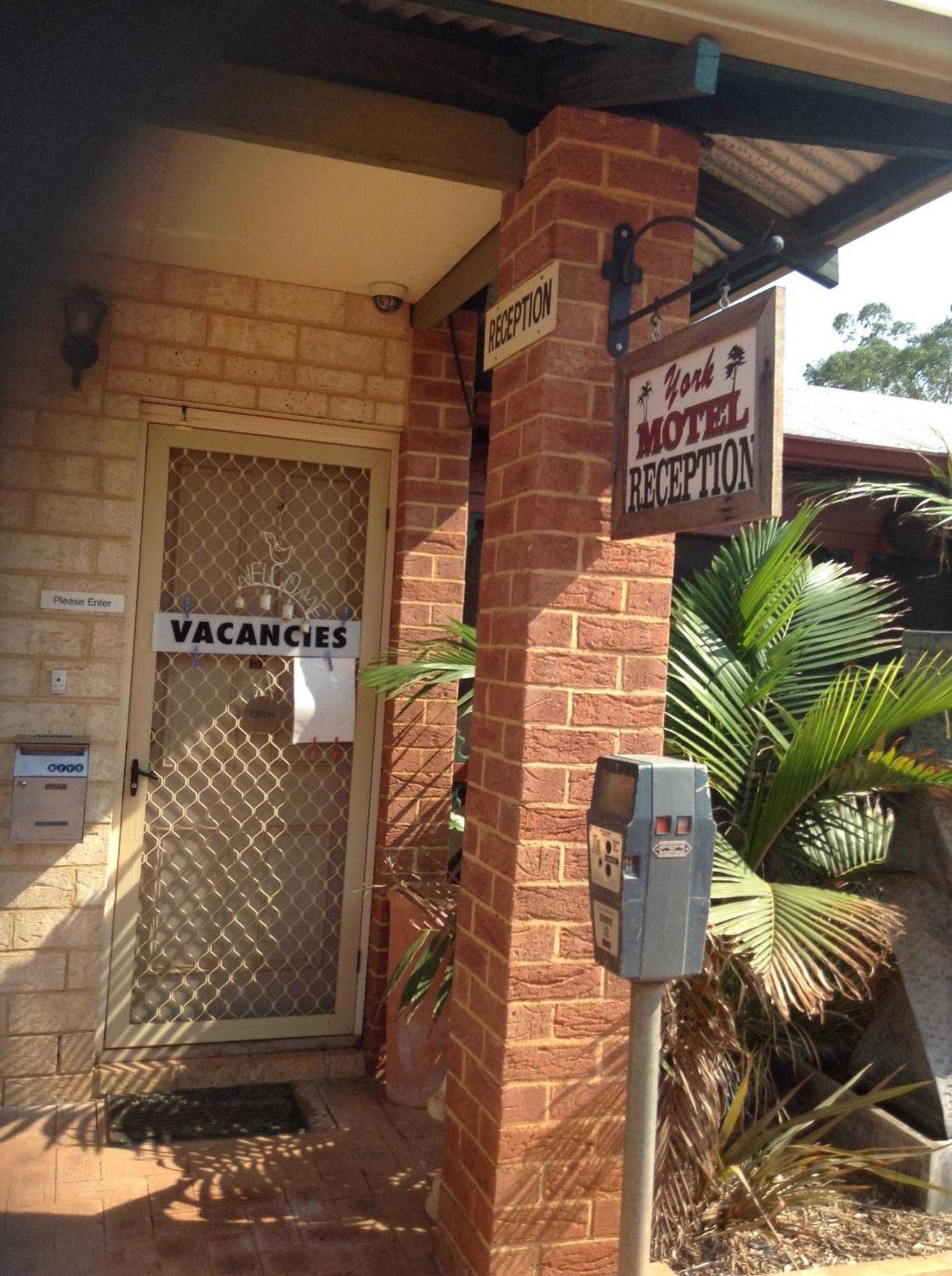 York'S Boutique Motel Стая снимка